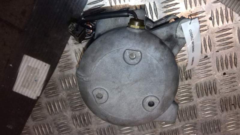 Compressore clima usato Nissan primera 2.0 td - 92600 2j603