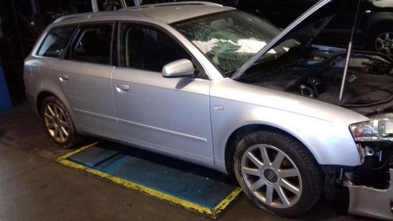 Audi A4 avant 2.0 tdi sw del 2006 demolita per ricambi