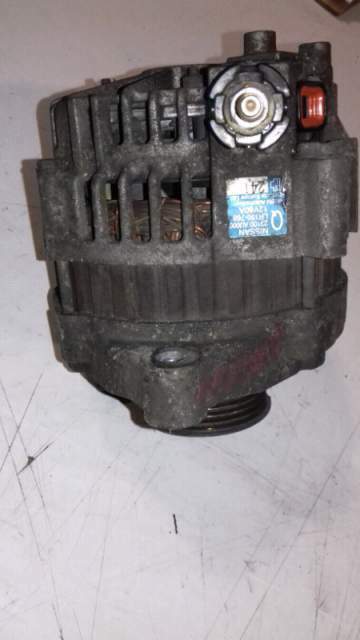 Alternatore usato Nissan Primera 1.8 benzina 23100AU000