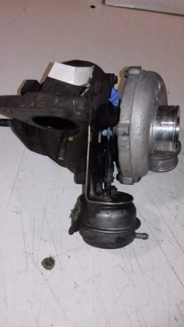 Turbina Garrett Volvo V70 2.4 TD del 2006 - 723167-4 TB151