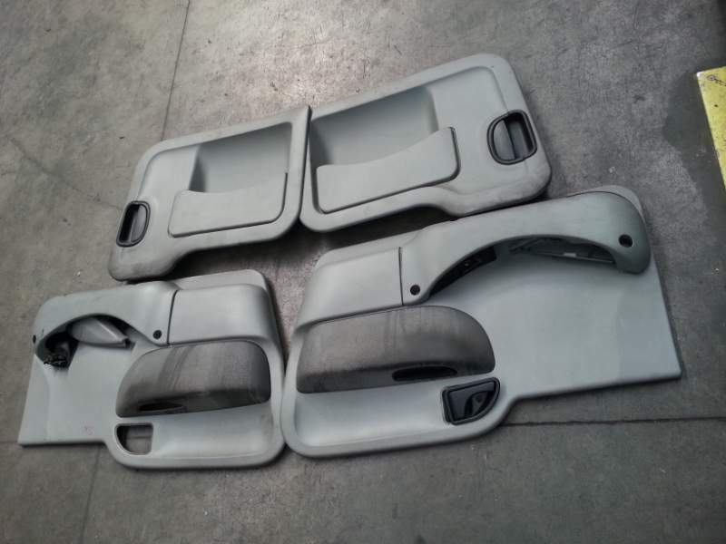 Interno Renault kangoo tessuto e pelle