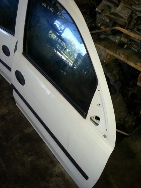 Portiera anteriore dx opel combo 2004