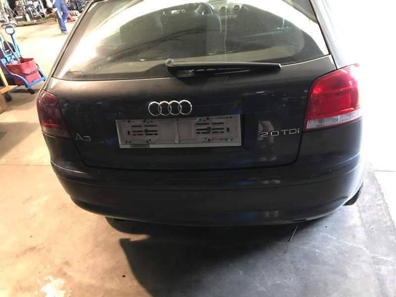 Audi a3 &quot;2006&quot; 3p nera per ricambi