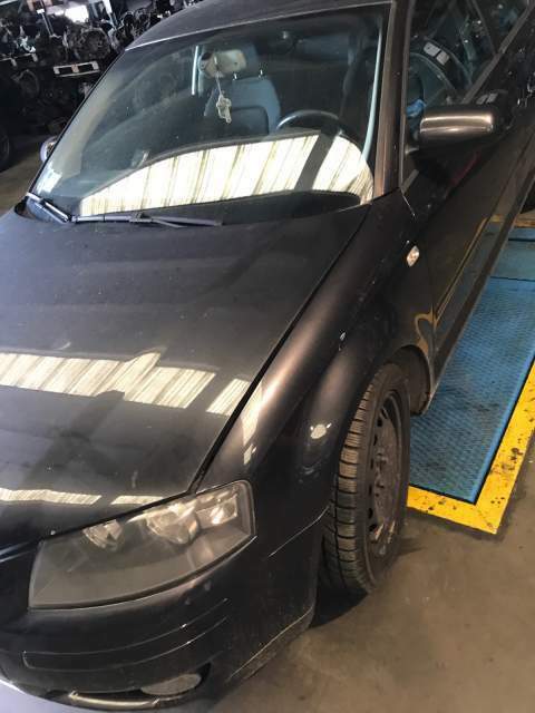 Audi a3 &quot;2006&quot; 3p nera per ricambi