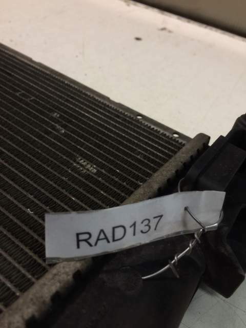 Radiatore acqua FIAT PUNTO 1.3mj &quot;2006&quot; - RAD137