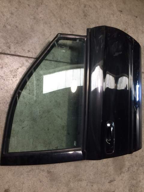 Portiera anteriore dx CHRYSLER VOYAGER 2.8crd &quot;2005&quot;