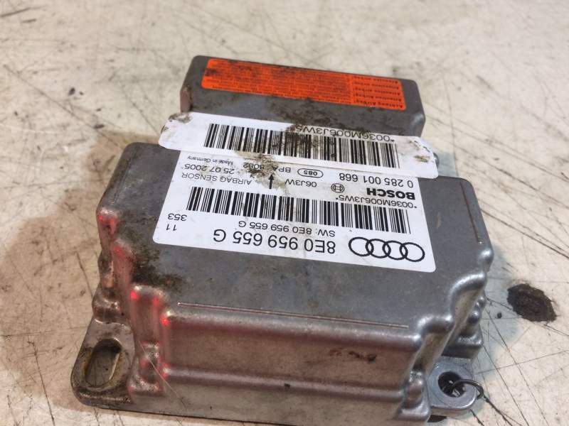 Centralina airbag AUDI A4 SW 2.0tdi 2006 - AIRB423