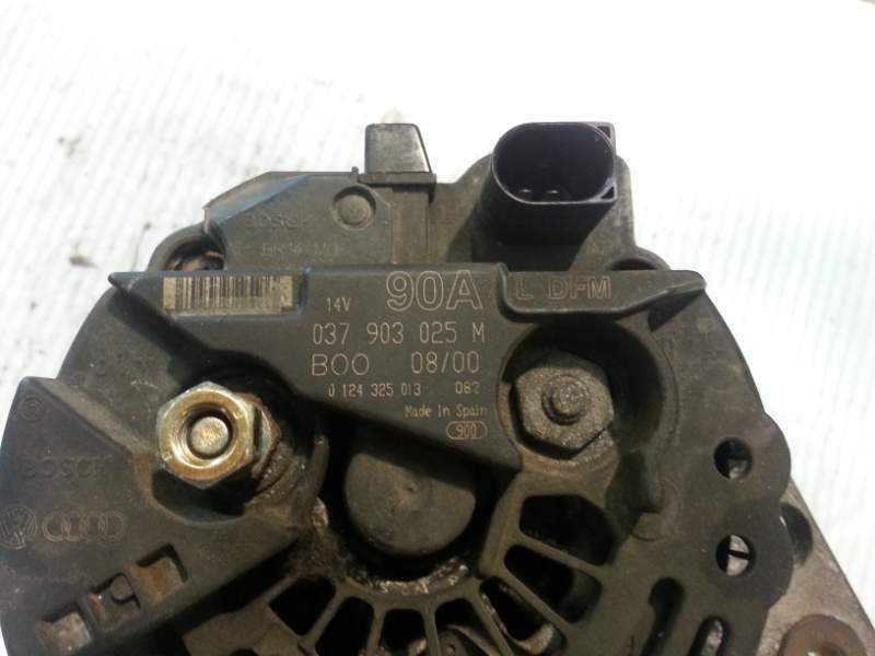 Alternatore Vw polo 1.4 cod bosch 037903025M 90A