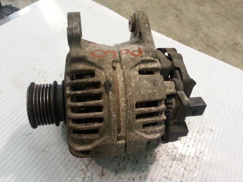 Alternatore Vw polo 1.4 cod bosch 037903025M 90A