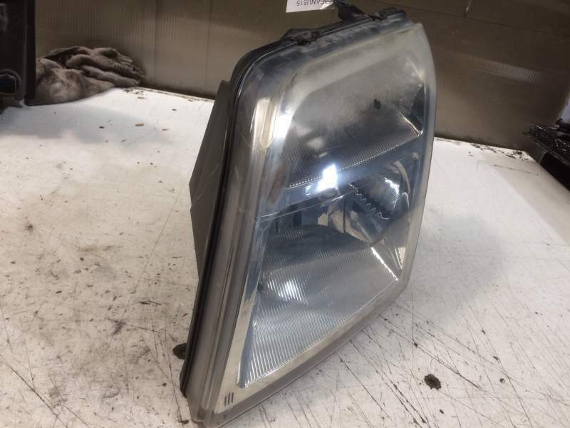 Faro anteriore sx FORD TRANSIT CONNECT 1.8di &quot;2002&quot; - FANU515