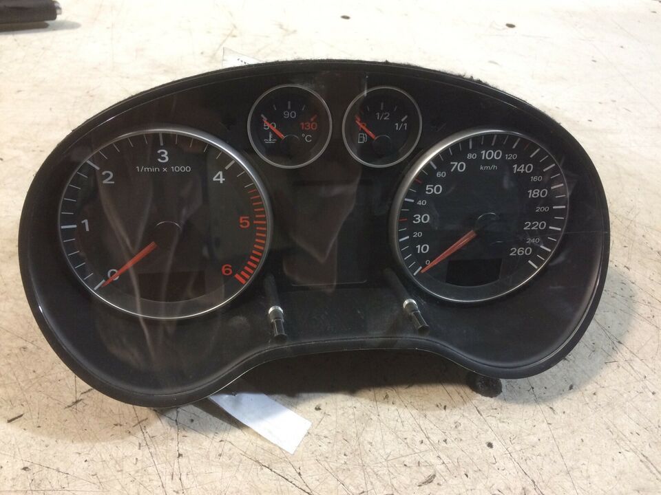 Tachimetro AUDI A3 1.9tdi &quot;2006&quot; - TACH237