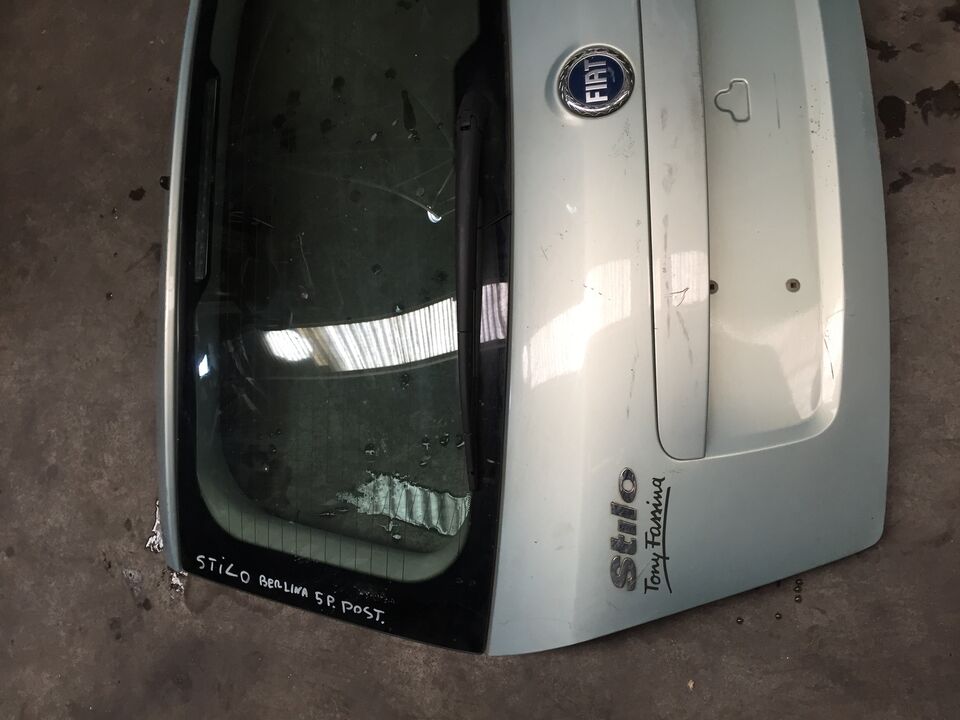 Portellone posteriore fiat stilo 5P &quot;2007&quot; azzurro