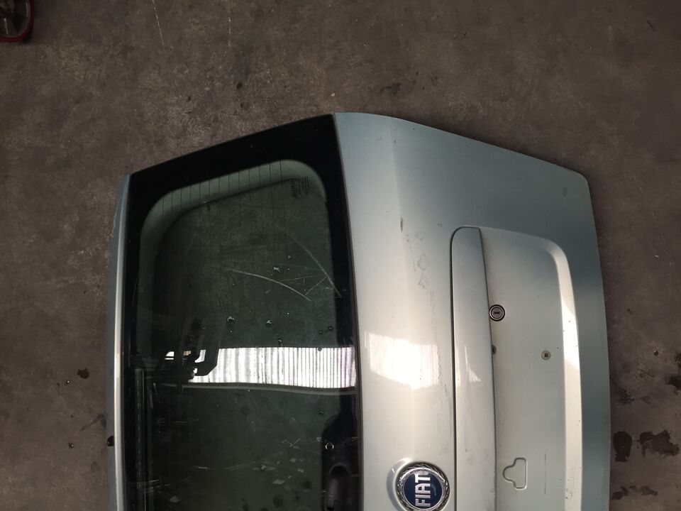 Portellone posteriore fiat stilo 5P &quot;2007&quot; azzurro