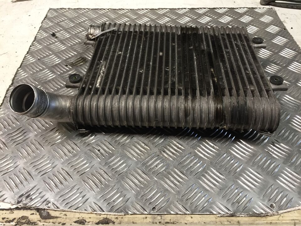 Intercooler usato Hyundai santa fe 2.0 crd anno 2005