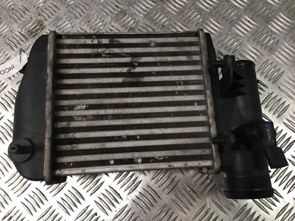 Intercooler usato Audi A6 2.7 tdi anno 2006 INCO121