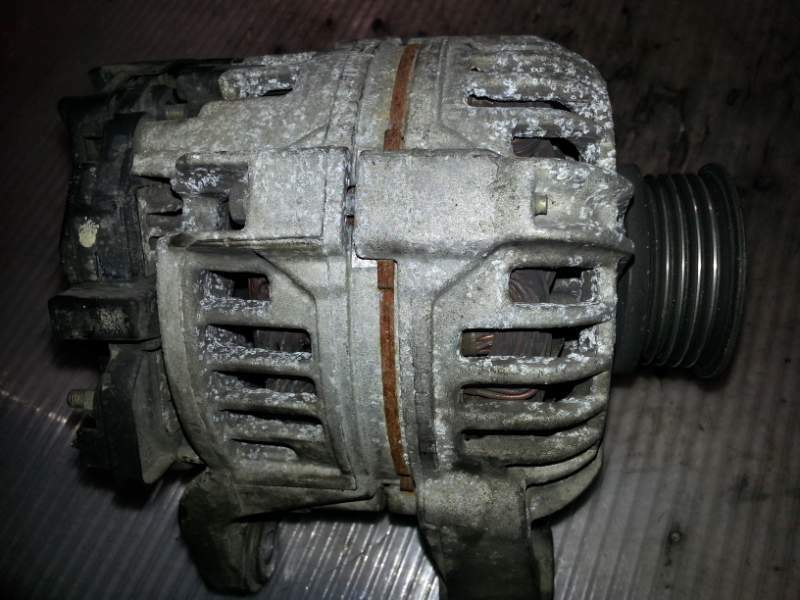 Alternatore Opel 1.0 Z10XE cod bosch 0124225018