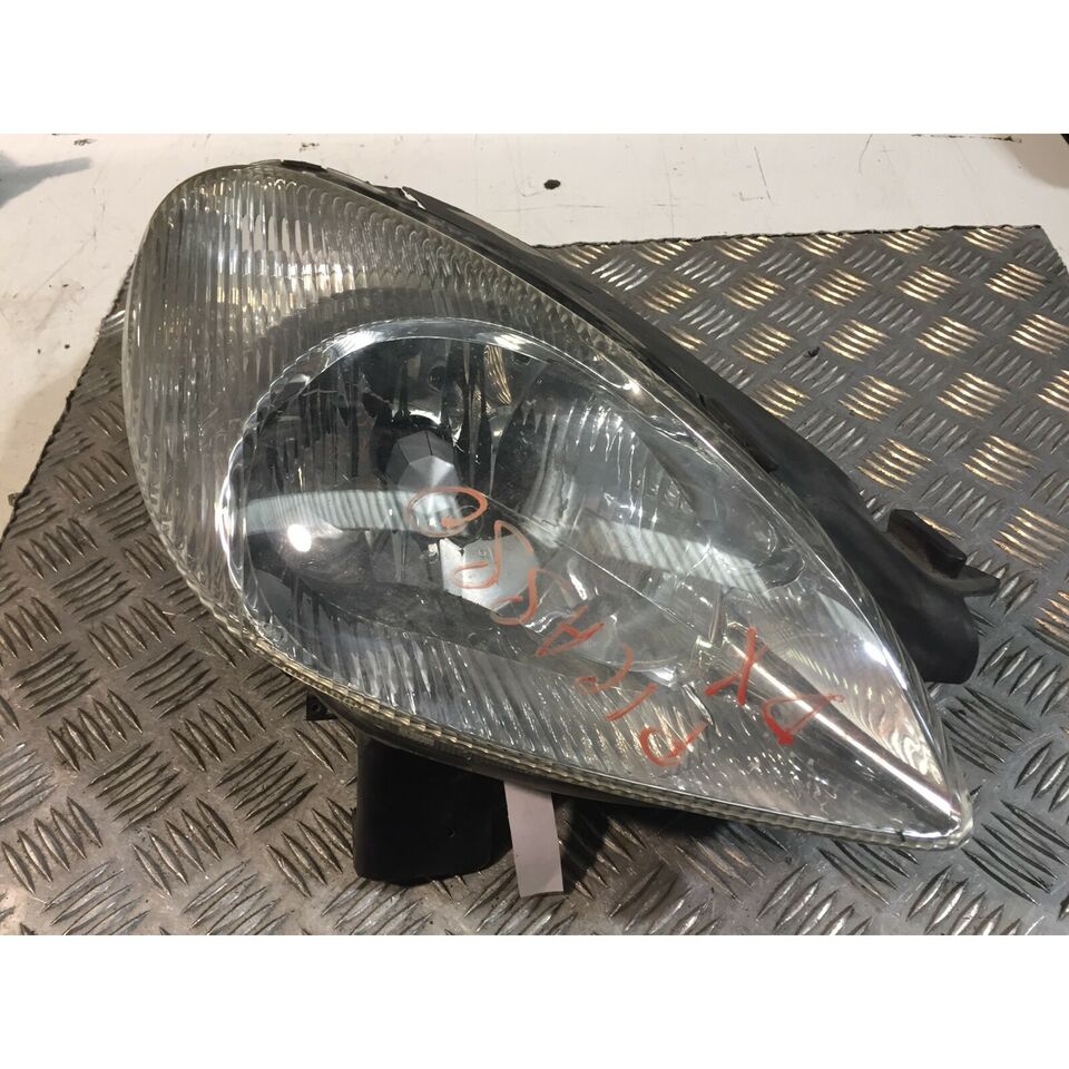 Faro ant dx usato Citroen xsara picasso 2003 FANU639