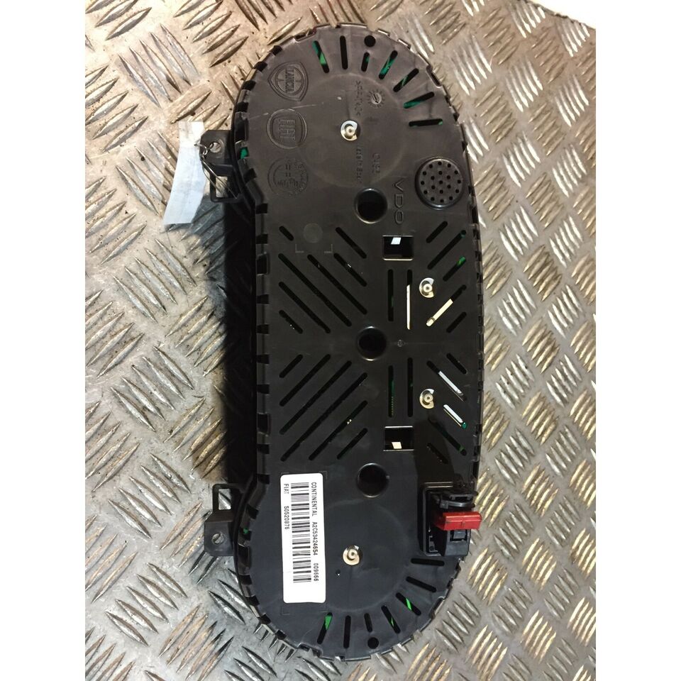 Tachimetro usato Alfa romeo mito 1.4 b 2010 TACH254