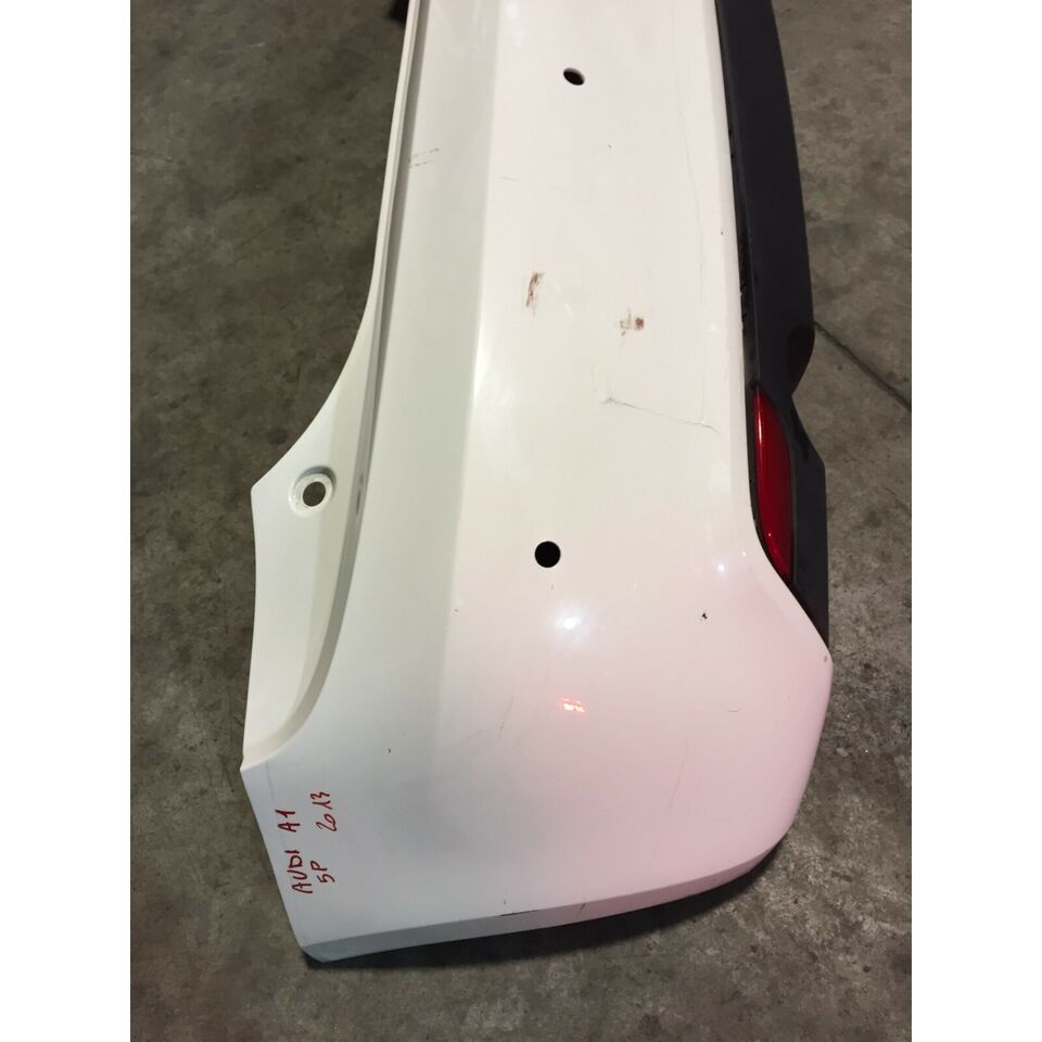 Paraurti post usato Audi A1 5p 2013 bianco