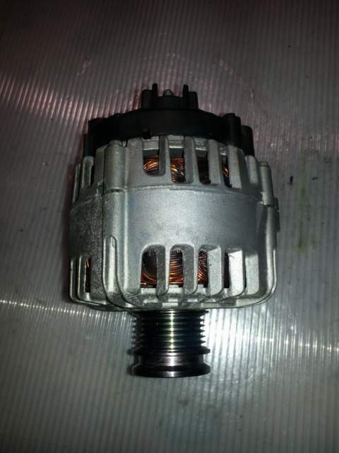 Alternatore seat/vw/skoda 1.2 benz cod valeo 04E903023K