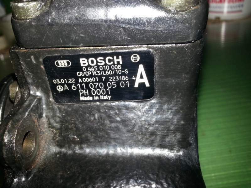 Pompa iniezione M.B. CDI BOSCH 0445010008