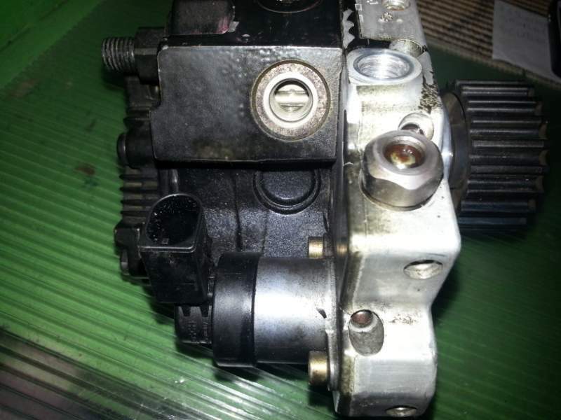 Pompa iniezione audi - volkswagen 3.0 TDI BOSCH 0445010125