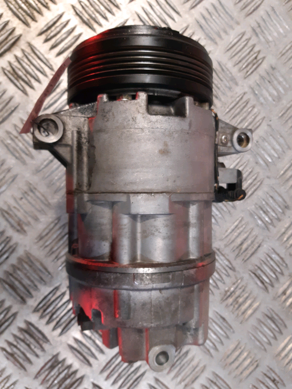 Compressore clima BMW Z3 1.9b 1999 COMU301