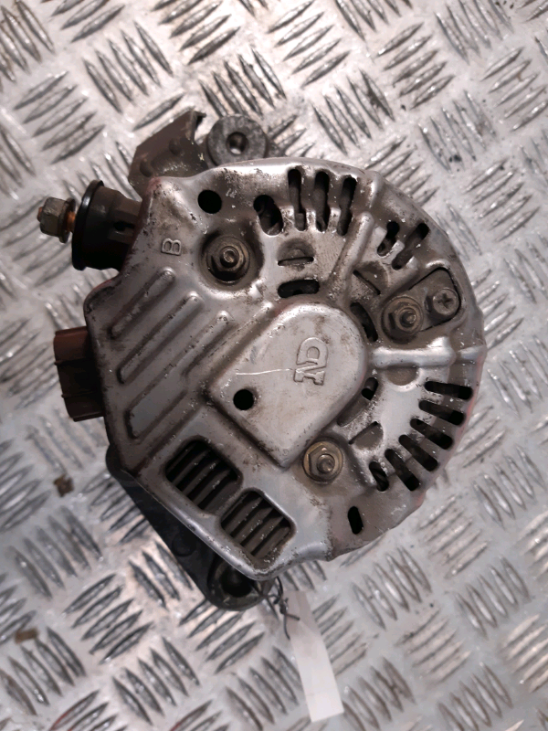 Alternatore Toyota yaris 1.3b ALT580 27060-21030