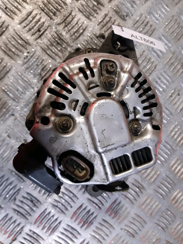 Alternatore Toyota yaris 1.0b ALT606 27060-0J040