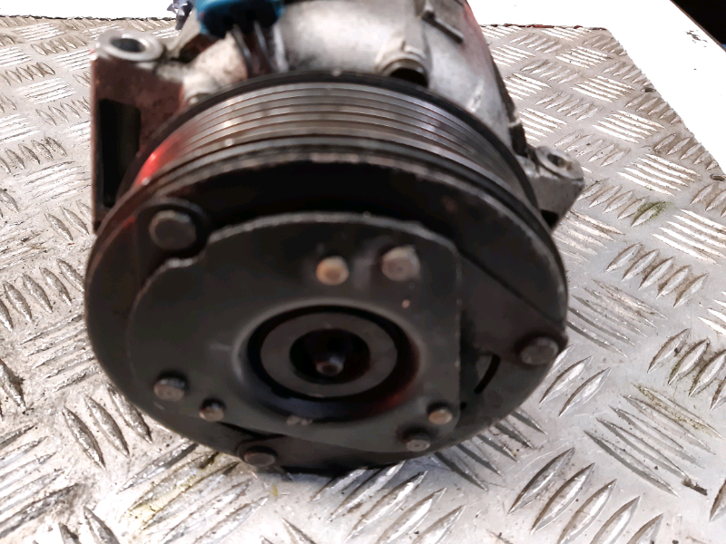 Compressore clima Opel zafira 2.0dth COMU330 24427890