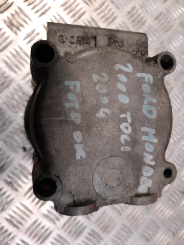 Compressore clima Ford mondeo 2.0tdci COMU004