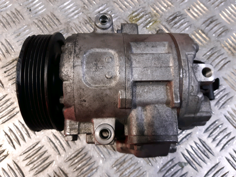 Compressore clima Vw polo 1.4b COMU381 6Q0820808F