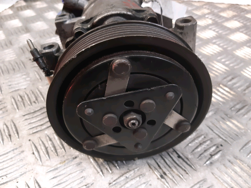 Compressore clima Renault scenic benzina COMU393