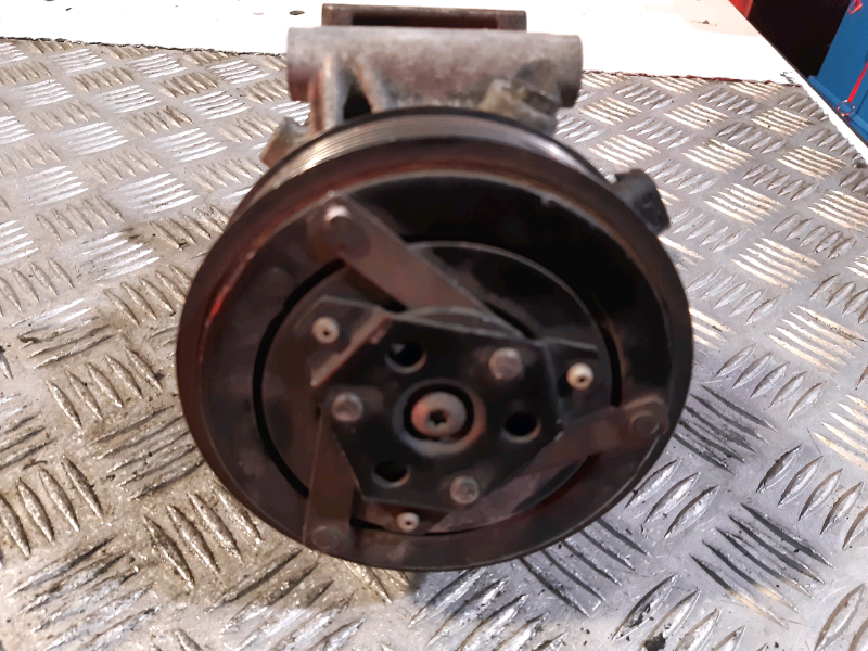 Compressore clima Renault 1.9dci COMU428 01140018