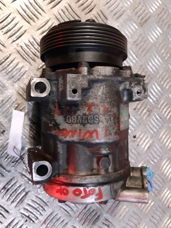 Compressore clima Renault twingo 1.2b COMU434 SD7V16-1152B