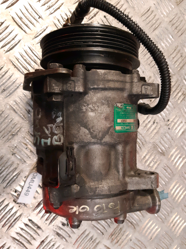 Compressore clima Citroen saxo 1.4b COMU449 SD7V12-1500F