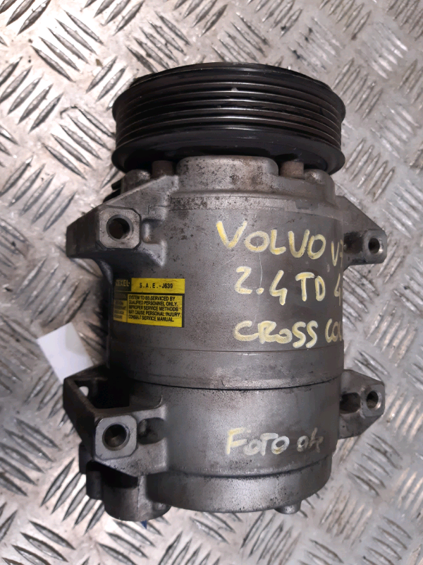 Compressore clima Volvo v70 cross country 2.4td 8708581 COMU599