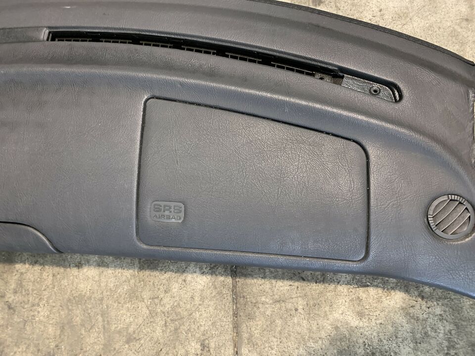 Cruscotto SLK &quot;1998&quot; in pelle nera SENZA AIRBAG