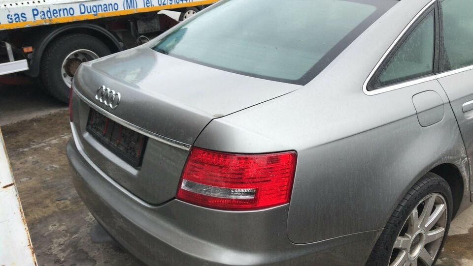 Audi A6 berlina 3.0 Tdi anno 2006 per ricambi