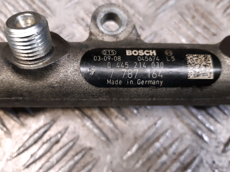 Flauto iniezione BMW 2.0td BOSCH 0445214030