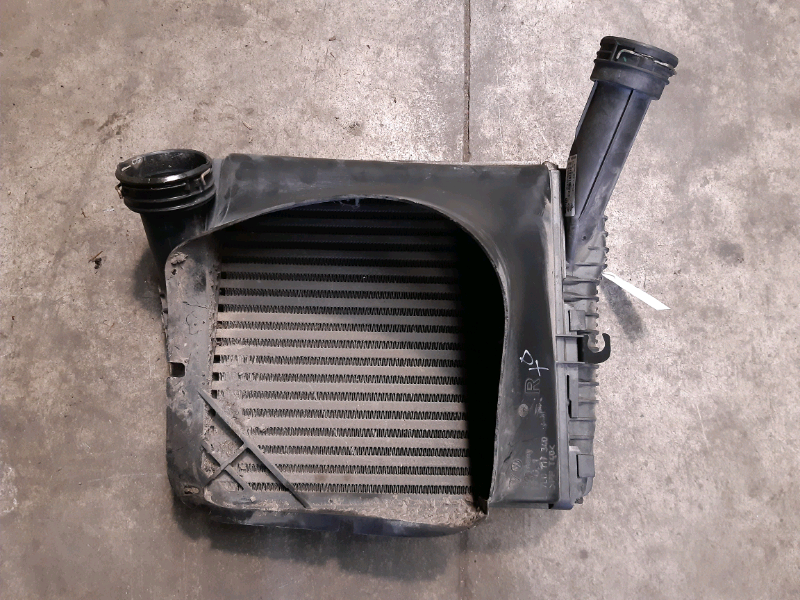 Radiatore intercooler dx Vw touareg 3.0tdi 2009 INCO154