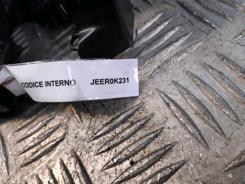 Plastica superiore devioluci Jeep renegade 2.0mj 2015 JEER0K231