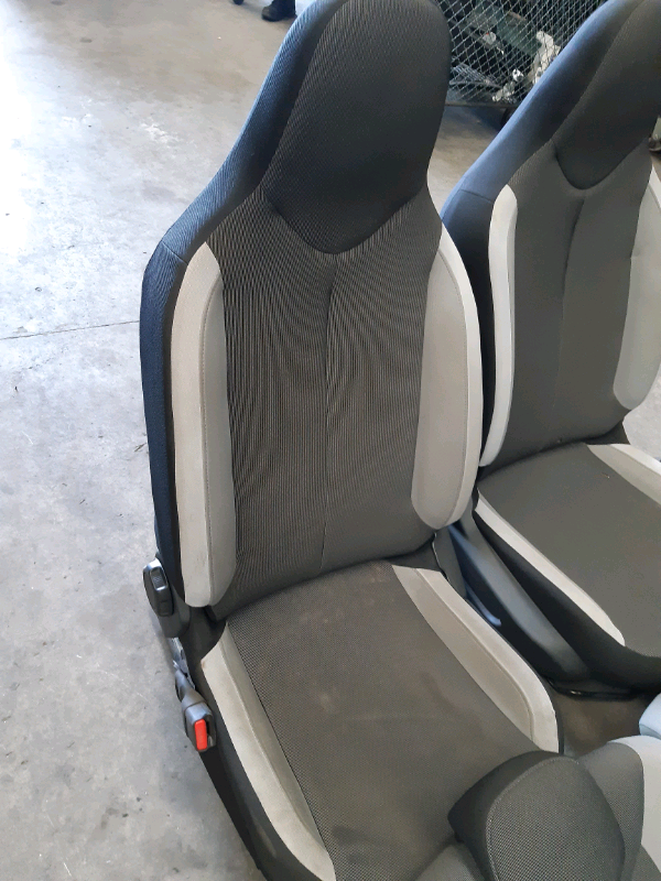 Interno completo di pannelli Toyota aygo 2017