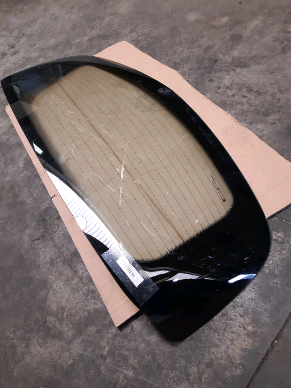 Lunotto posteriore Opel corsa 5p 2010 VETRU168