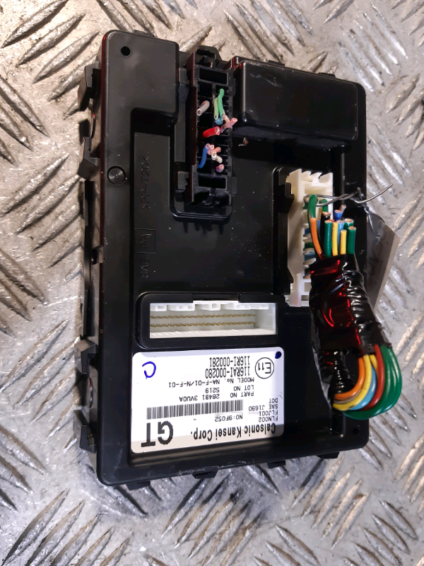 Centralina ECU Nissan micra 1.2b 2015 CEVU399 284B1 3VU0A