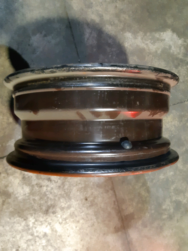 N.1 cerchio in ferro 15&quot; 4 fori Renault clio 6JX15H2 ET43