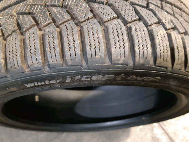 N.1 gomme invernale Hankook 235 40R18 95V GOMMUS186