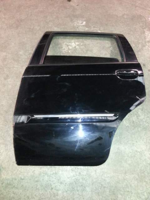 Portiera posteriore sx di una lancia musa del 2007 col nero