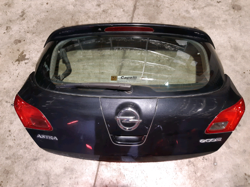 Portellone posteriore Opel astra J 5p berlina 2013