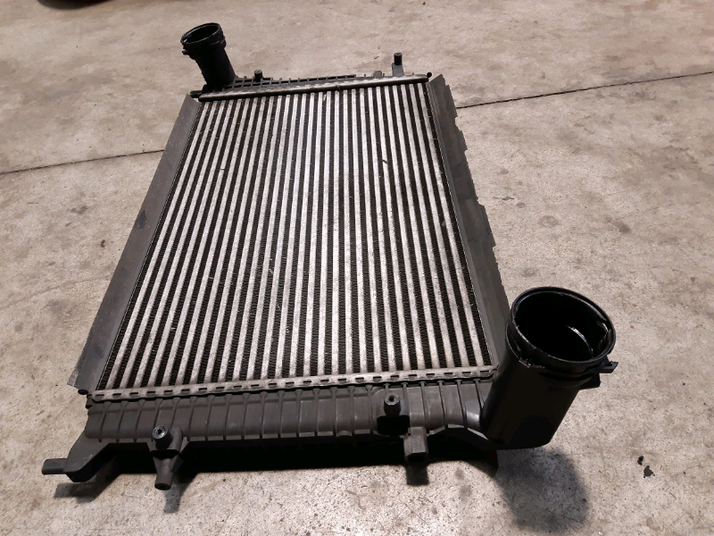 Radiatore intercooler Vw passat 2.0tdi 2009 INCO168